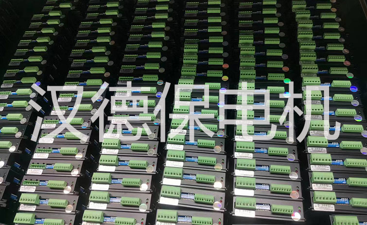 步進(jìn)電機(jī)驅(qū)動(dòng)器 步進(jìn)電機(jī)驅(qū)動(dòng)器
